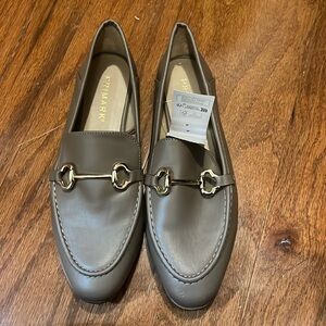 Women’s loafers